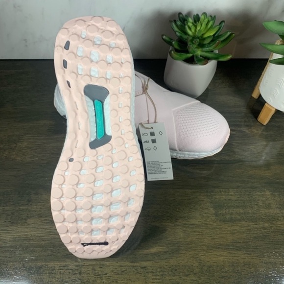 adidas UltraBOOST DNA Slip On Orchid Tint - Picture 7 of 7